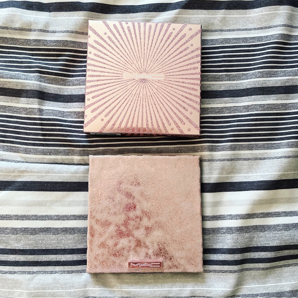 MAC Cosmetics Pink Eyeshadow Palette